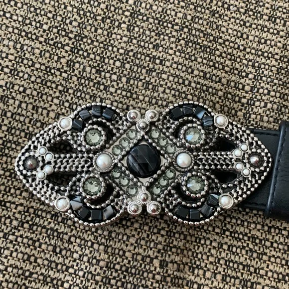 Leatherock Black and Silver Ornate BeltXL - Picture 2 of 6